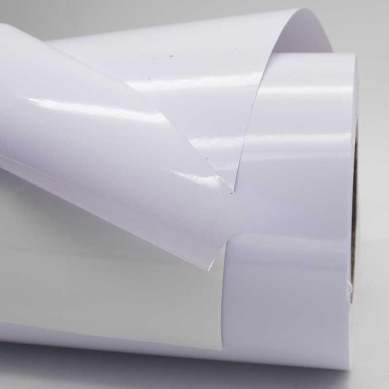 Matériau PVC pour étiquettes adhésives
